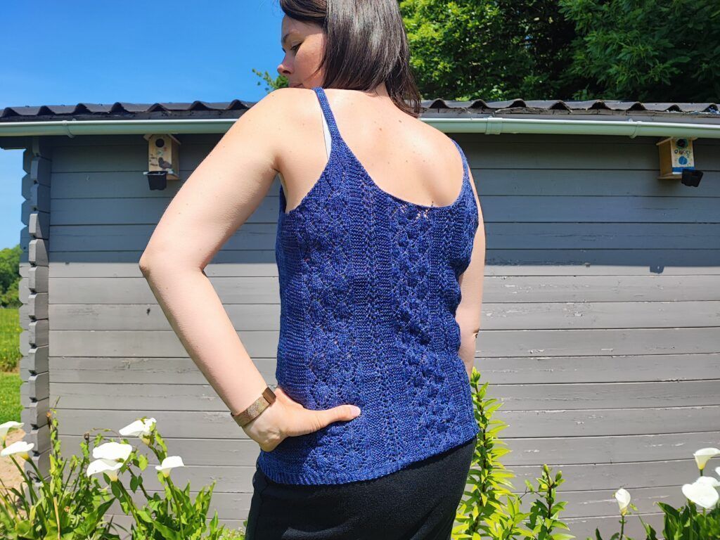 Scopolia, le joli débardeur au tricot pour femme ! – Maloraé